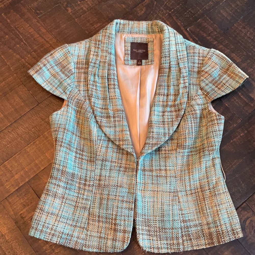 Short-Sleeve Blazer
